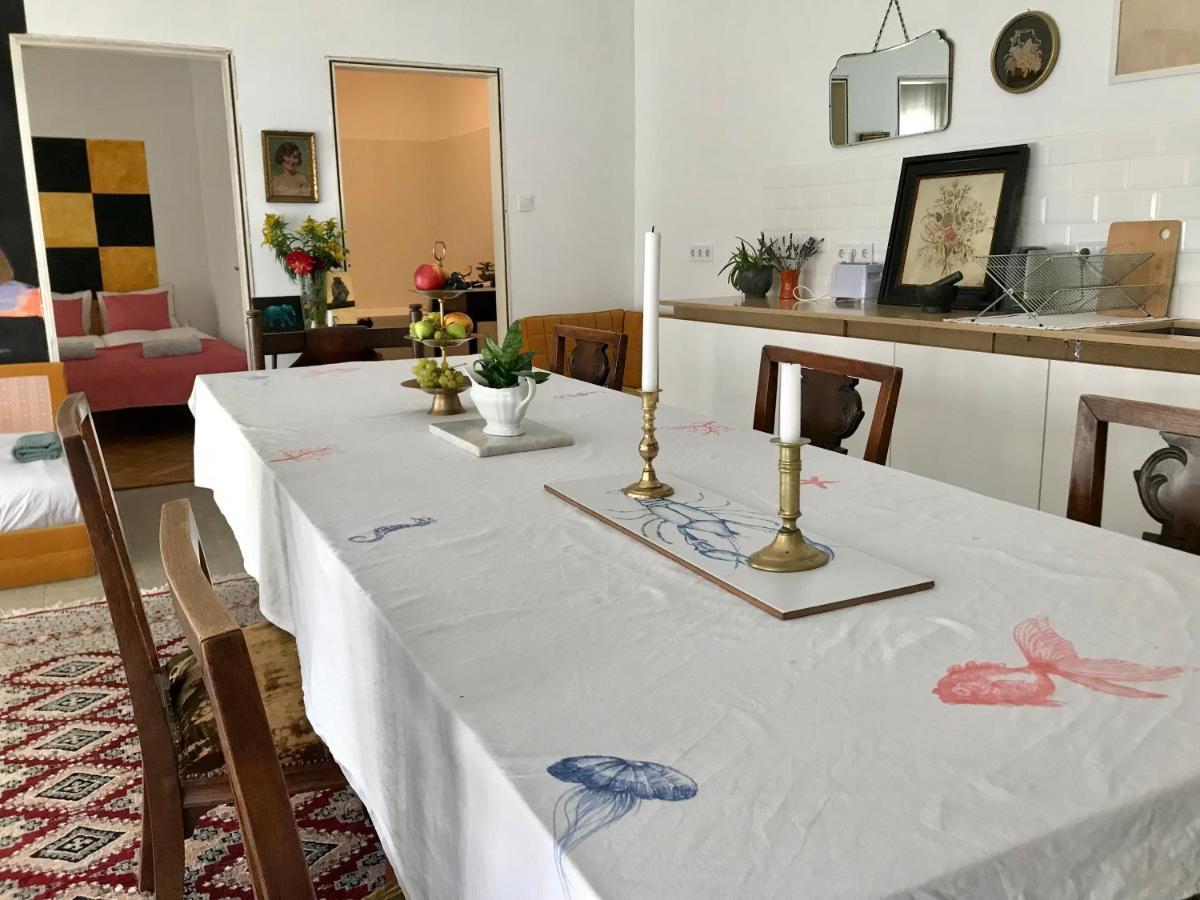דירות אסטרגום Medusa House מראה חיצוני תמונה